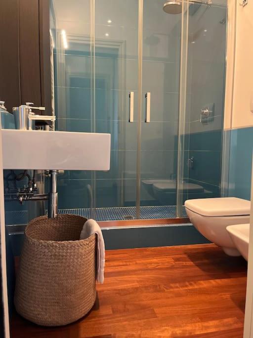 Suite 220 Bari Esterno foto